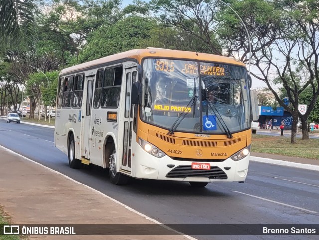 Auto Viação Marechal Brasília 444022 na cidade de Taguatinga, Distrito Federal, Brasil, por Brenno Santos. Número da foto: #10502189.
