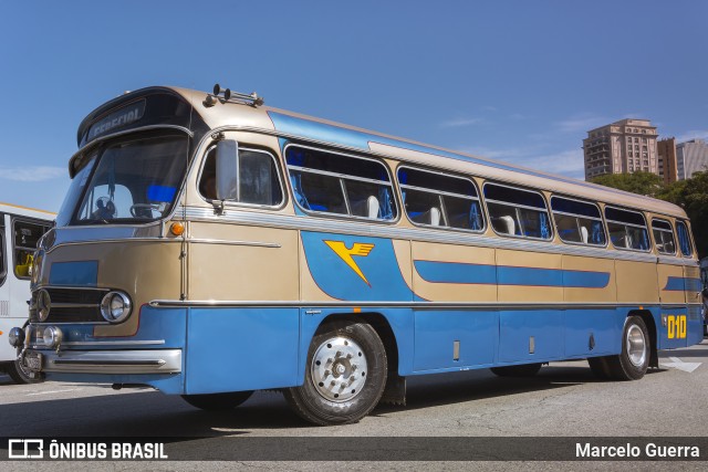 Ônibus Particulares 010 na cidade de São Paulo, São Paulo, Brasil, por Marcelo Guerra. Número da foto: #10504174.