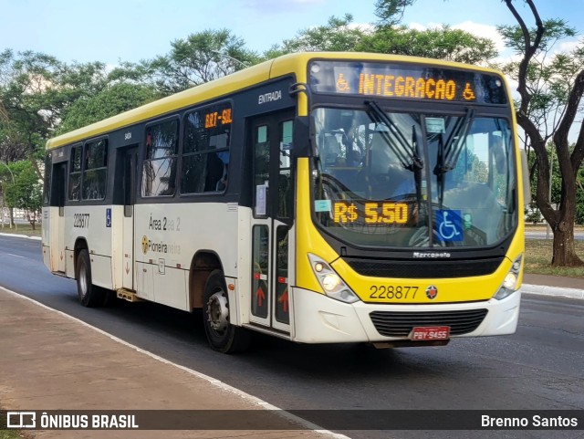Viação Pioneira 228877 na cidade de Taguatinga, Distrito Federal, Brasil, por Brenno Santos. Número da foto: #10504065.