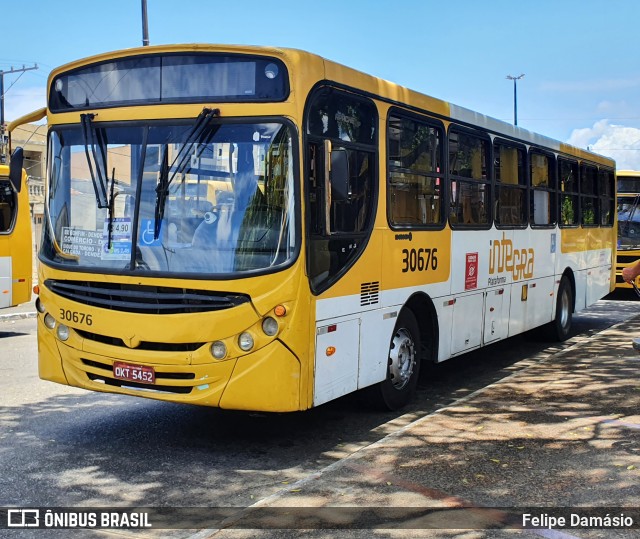 Plataforma Transportes 30676 na cidade de Salvador, Bahia, Brasil, por Felipe Damásio. Número da foto: #10504268.