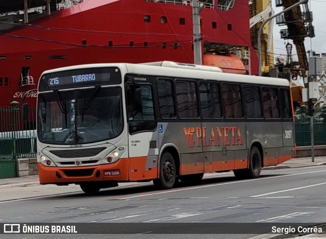 Planeta Fretamento 3097 na cidade de Vitória, Espírito Santo, Brasil, por Sergio Corrêa. Número da foto: #10504258.