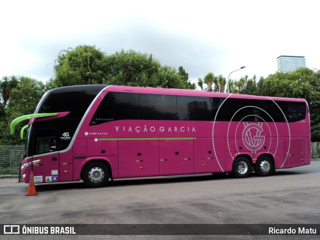 Viação Garcia 8564 na cidade de Curitiba, Paraná, Brasil, por Ricardo Matu. Número da foto: #10505814.