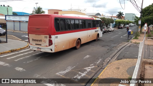 Expresso Itamarati 7112 na cidade de Fernandópolis, São Paulo, Brasil, por João Vitor Pereira. Número da foto: #10504283.