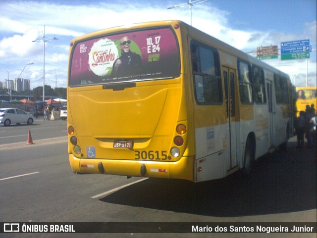 Plataforma Transportes 30615 na cidade de Salvador, Bahia, Brasil, por Mario dos Santos Nogueira Junior. Número da foto: #10503986.