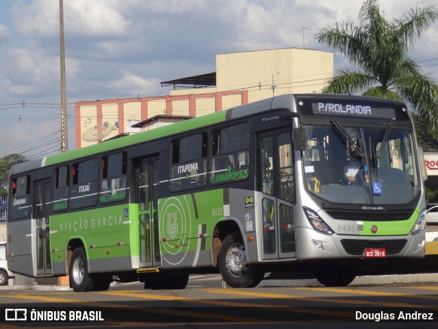 Viação Garcia 8435 na cidade de Londrina, Paraná, Brasil, por Douglas Andrez. ID da foto: 10504844.