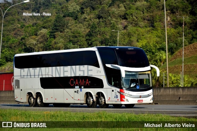 Auto Viação Catarinense 3716 na cidade de Barueri, São Paulo, Brasil, por Michael  Alberto Vieira. Número da foto: #10508218.