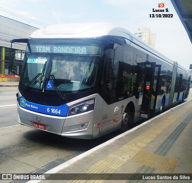 Viação Grajaú S.A. 6 1664 na cidade de São Paulo, São Paulo, Brasil, por Lucas Santos da Silva. ID da foto: 10507952.