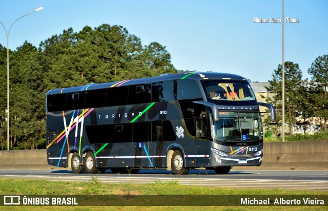 V11 Transportes e Turismo 5110 na cidade de Barueri, São Paulo, Brasil, por Michael  Alberto Vieira. Número da foto: #10508223.