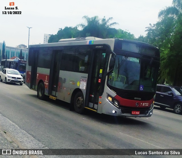 Transwolff Transportes e Turismo 7 8722 na cidade de São Paulo, São Paulo, Brasil, por Lucas Santos da Silva. ID da foto: 10508631.