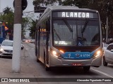 Transwolff Transportes e Turismo 6 6784 na cidade de São Paulo, São Paulo, Brasil, por Alexandre Figueiredo Pereira. Número da foto: #10510548.