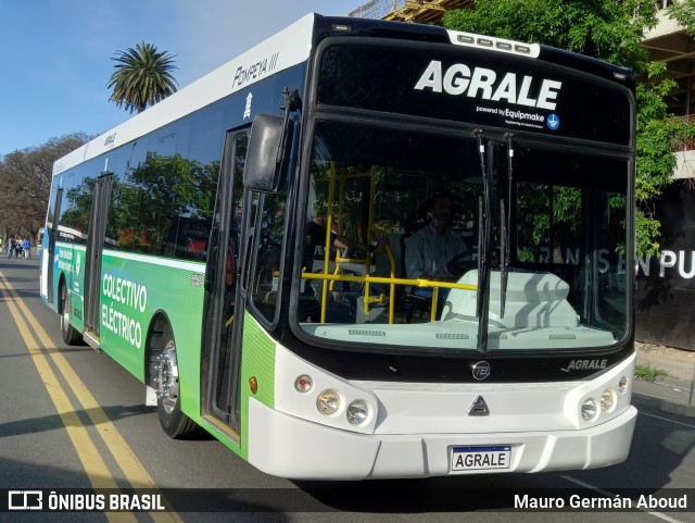 Agrale  na cidade de Ciudad Autónoma de Buenos Aires, Argentina, por Mauro Germán Aboud. ID da foto: 10510960.