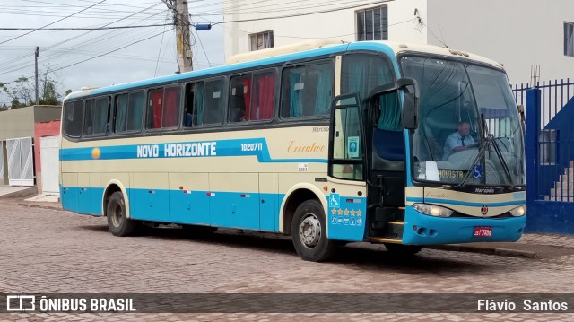 Viação Novo Horizonte 1020711 na cidade de Barra da Estiva, Bahia, Brasil, por Flávio  Santos. ID da foto: 10514122.