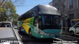 Autobuses sin identificación - Chile SERVITTOUR na cidade de Santiago, Santiago, Metropolitana de Santiago, Chile, por Benjamín Tomás Lazo Acuña. Número da foto: #10515520.