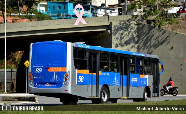 BB Transportes e Turismo 5705 na cidade de Barueri, São Paulo, Brasil, por Michael  Alberto Vieira. Número da foto: #10518877.