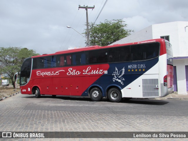 Expresso São Luiz 6890 na cidade de Caruaru, Pernambuco, Brasil, por Lenilson da Silva Pessoa. Número da foto: #10520663.