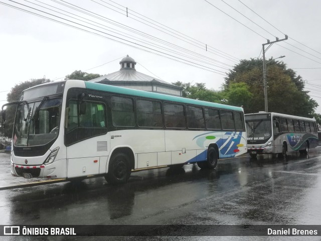 Autotransportes San Antonio 01 na cidade de San Vicente, Moravia, San José, Costa Rica, por Daniel Brenes. ID da foto: 10521955.