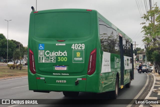 Integração Transportes 4029 na cidade de Cuiabá, Mato Grosso, Brasil, por Leon Gomes. Número da foto: #10442065.