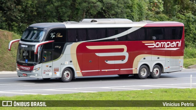 Bompani Turismo 1600 na cidade de Joinville, Santa Catarina, Brasil, por Vinicius Petris. Número da foto: #10441690.