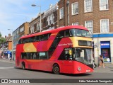 Blue Triangle Buses Limited LT924 na cidade de Barking, Greater London, Inglaterra, por Fábio Takahashi Tanniguchi. ID da foto: :id.