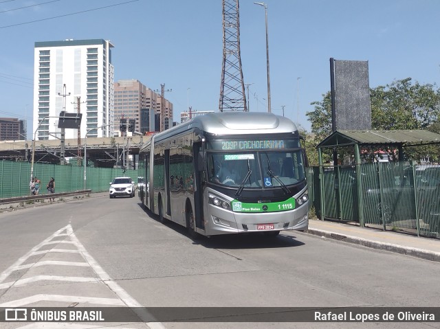 Viação Santa Brígida 1 1115 na cidade de São Paulo, São Paulo, Brasil, por Rafael Lopes de Oliveira. ID da foto: 10527065.