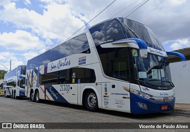 San Carlos Turismo 25300 na cidade de Caldas Novas, Goiás, Brasil, por Vicente de Paulo Alves. Número da foto: #10527133.