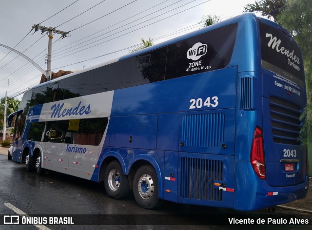 Mendes Turismo 2043 na cidade de Caldas Novas, Goiás, Brasil, por Vicente de Paulo Alves. Número da foto: #10529058.