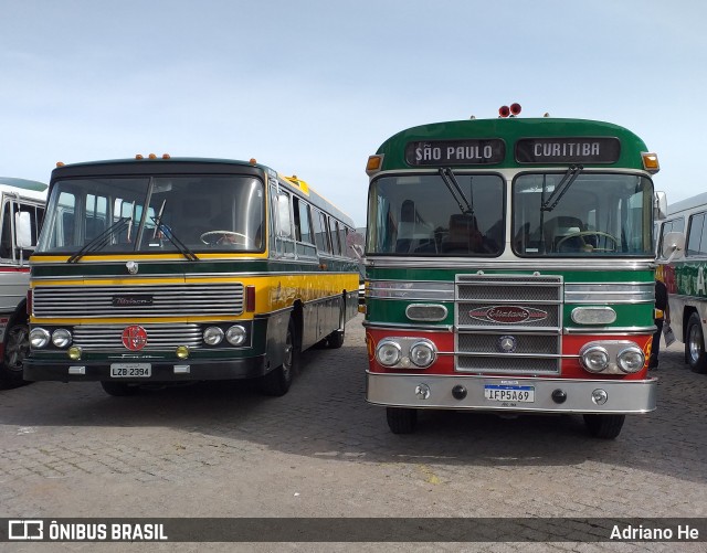 Ônibus Particulares 5A69 na cidade de Curitiba, Paraná, Brasil, por Adriano He. Número da foto: #10529522.