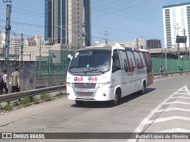 Jumbo Turismo 123 na cidade de São Paulo, São Paulo, Brasil, por Rafael Lopes de Oliveira. ID da foto: 10528926.