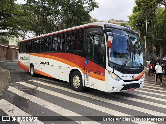 Isadora Turismo 2043 na cidade de Aparecida, Paraíba, Brasil, por Carlos Vinicius Estevão Menezes. Número da foto: #10445845.