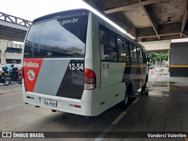 Polícia Militar de São Paulo 12-54 na cidade de São Paulo, São Paulo, Brasil, por Vanderci Valentim. Número da foto: #10445298.
