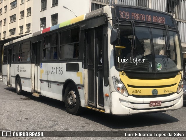 Real Auto Ônibus A41186 na cidade de Rio de Janeiro, Rio de Janeiro, Brasil, por Luiz Eduardo Lopes da Silva. ID da foto: 10448420.