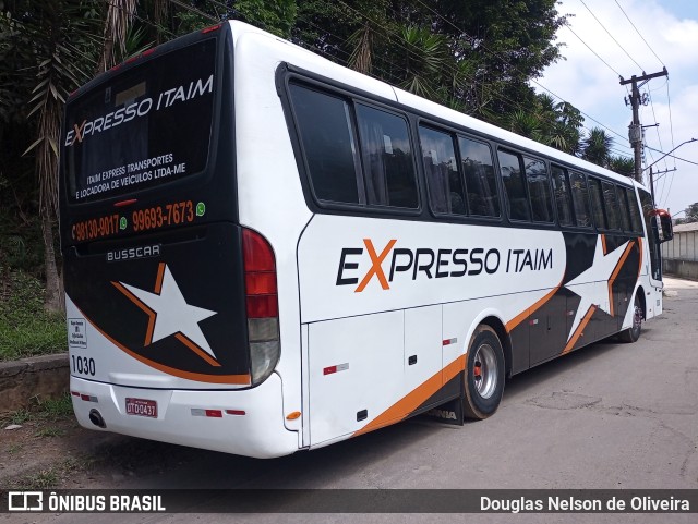Expresso Itaim 1030 na cidade de São Paulo, São Paulo, Brasil, por Douglas Nelson de Oliveira. Número da foto: #10451910.