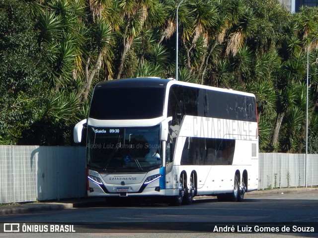 Auto Viação Catarinense 321313 na cidade de Curitiba, Paraná, Brasil, por André Luiz Gomes de Souza. Número da foto: #10452541.