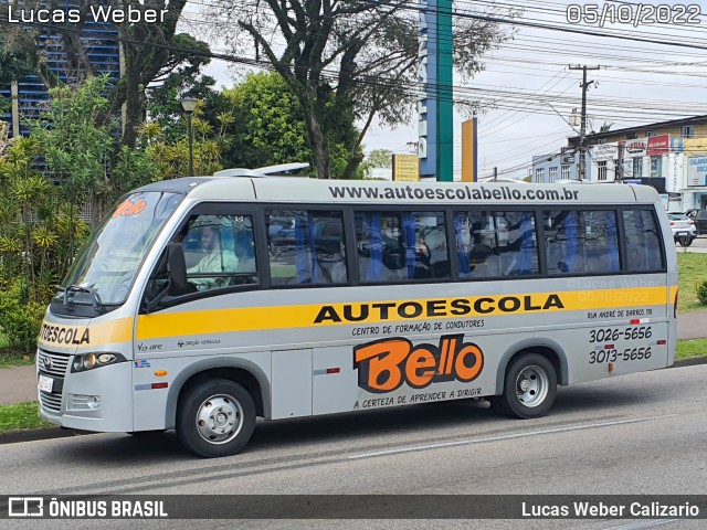 AutoEscola Bello 1419 na cidade de Curitiba, Paraná, Brasil, por Lucas Weber Calizario. Número da foto: #10451855.