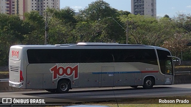 Auto Viação 1001 RJ 108.157 na cidade de São José dos Campos, São Paulo, Brasil, por Robson Prado. ID da foto: 10451284.