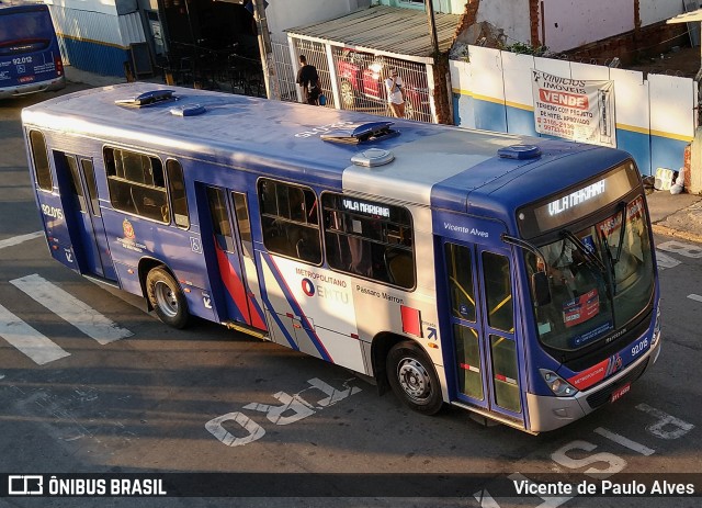 Empresa de Ônibus Pássaro Marron 92.015 na cidade de Aparecida, São Paulo, Brasil, por Vicente de Paulo Alves. ID da foto: 10452730.