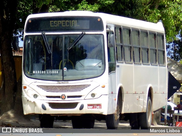 Ônibus Particulares 7381 na cidade de Satuba, Alagoas, Brasil, por Marcos Lisboa. Número da foto: #10451992.