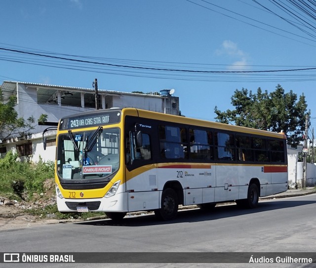 Empresa Metropolitana 212 na cidade de Jaboatão dos Guararapes, Pernambuco, Brasil, por Áudios Guilherme. Número da foto: #10452033.