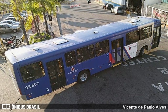 Empresa de Ônibus Pássaro Marron 92.607 na cidade de Aparecida, São Paulo, Brasil, por Vicente de Paulo Alves. ID da foto: 10452669.