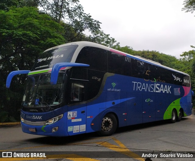 Trans Isaak Turismo 1711 na cidade de São Paulo, São Paulo, Brasil, por Andrey  Soares Vassão. Número da foto: #10454289.