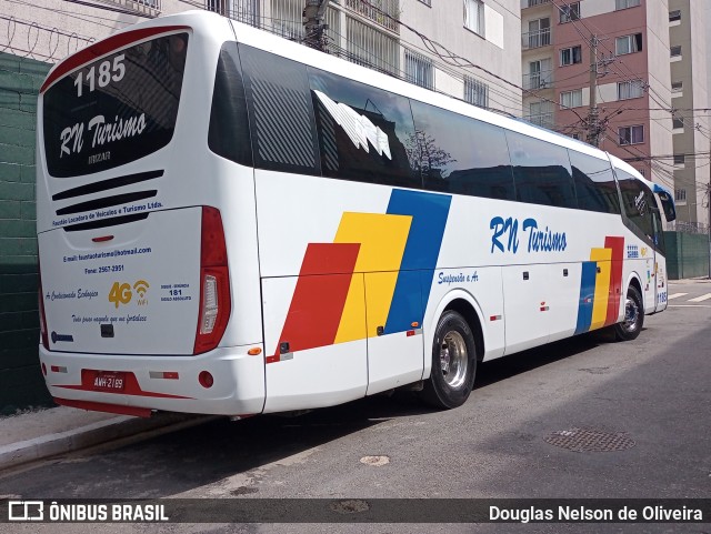 Empresa de Turismo Rio Negro 1185 na cidade de São Paulo, São Paulo, Brasil, por Douglas Nelson de Oliveira. ID da foto: 10454610.