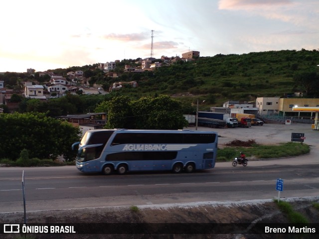 Viação Águia Branca 50000 na cidade de Itaobim, Minas Gerais, Brasil, por Breno Martins. ID da foto: 10453428.