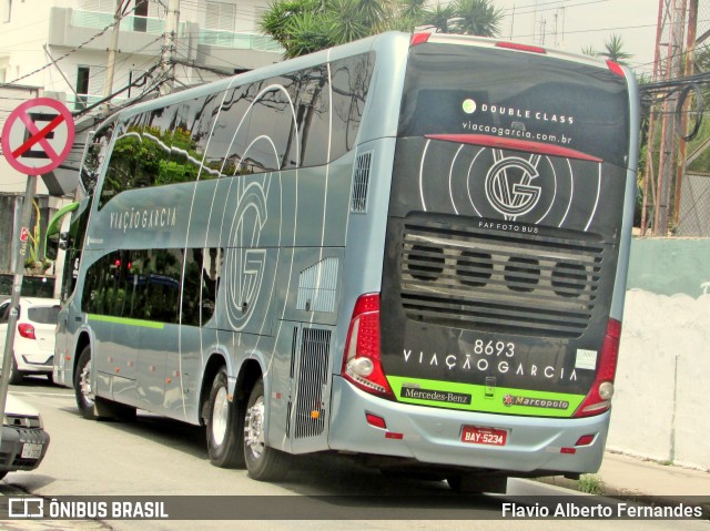 Viação Garcia 8693 na cidade de Sorocaba, São Paulo, Brasil, por Flavio Alberto Fernandes. Número da foto: #10458564.