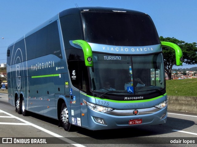 Viação Garcia 8575 na cidade de Caçapava, São Paulo, Brasil, por odair lopes. Número da foto: #10458795.