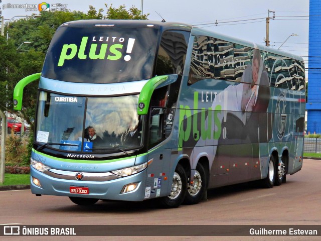 Viação Garcia 8804 na cidade de Curitiba, Paraná, Brasil, por Guilherme Estevan. Número da foto: #10458460.