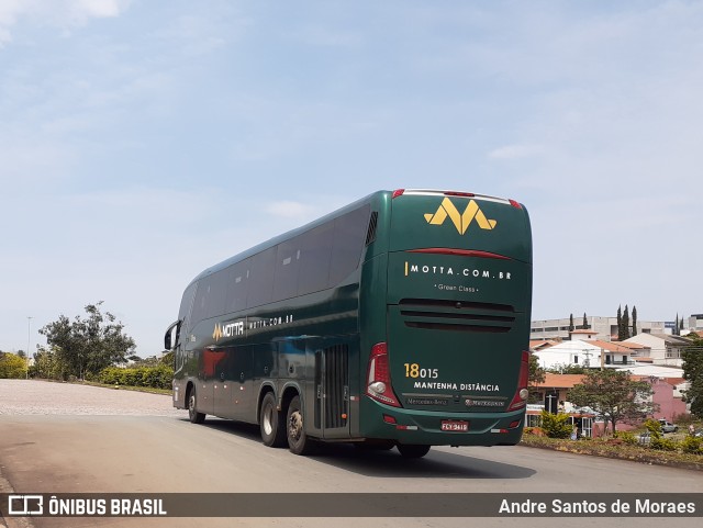 Viação Motta 18015 na cidade de Americana, São Paulo, Brasil, por Andre Santos de Moraes. Número da foto: #10458235.