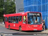 Metroline DE860 na cidade de London, Greater London, Inglaterra, por Fábio Takahashi Tanniguchi. ID da foto: :id.