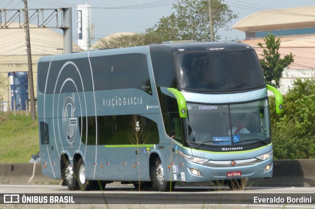 Viação Garcia 8642 na cidade de São José dos Campos, São Paulo, Brasil, por Everaldo Bordini. Número da foto: #10462039.