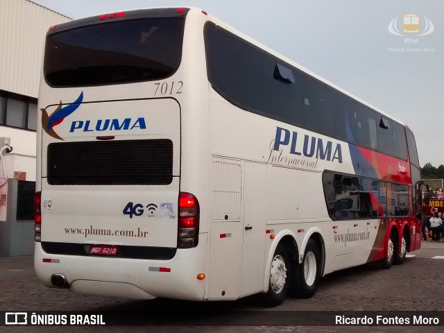 Pluma Conforto e Turismo 7012 na cidade de Curitiba, Paraná, Brasil, por Ricardo Fontes Moro. Número da foto: #10461215.