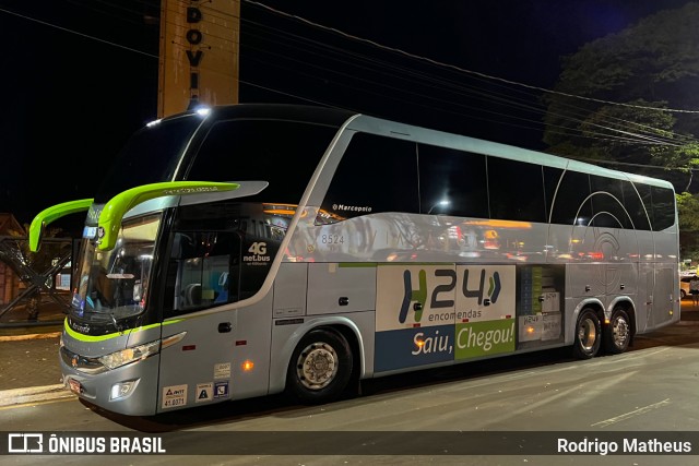 Viação Garcia 8524 na cidade de Maringá, Paraná, Brasil, por Rodrigo Matheus. ID da foto: 10534314.